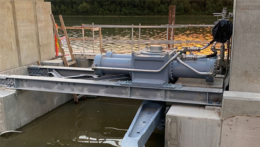 Moog Megatork® Rotary Actuators Support U.S. Army Corps of Engineers’ LaGrange Lock Rehabilitation